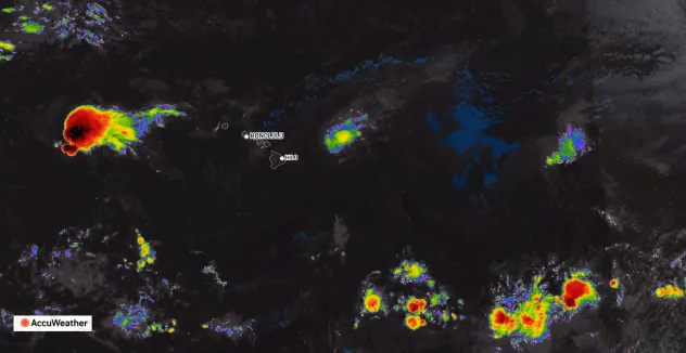 Weakening Gilma may bring rain to windward Maui, but no watches or warnings anticipated